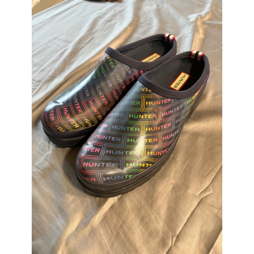 Hunter Play Clog In Pride Rainbow Logo Print Navy Blue Rubber Shoes WFF2248RMA 9